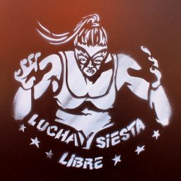 Lucha Y Crea