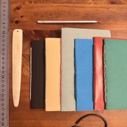 Workshop - Creare un libro con carta di recupero
