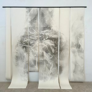 Corpo Limpido-utero, polvere di grafite su carta, 230x210 cm, 2023