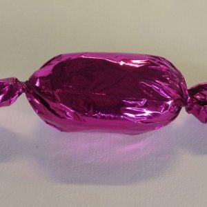 “Candy Koons” 2018 70x25 alluminio e plexiglass 