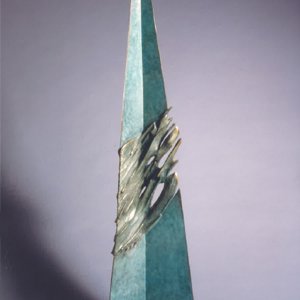 “ Piramide Interrotta” Technique Bronze 1992 Cm 250x50x27