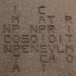 Senza titolo, lana lavorata all’uncinetto, 2021, C.U.O.R.E Palazzo Lucarini Contemporary, Trevi PG, ph Luca Ghedini