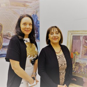 Anna Amendolagine con Dessi Deneva alla LuxArt Gallery, Roma, 2019
