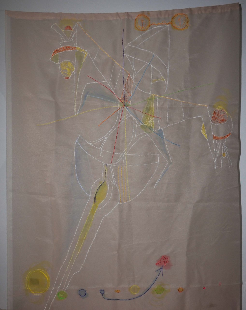 'Astronave' ,2019, 130x200 cm., Organza di seta, fili e acrilici